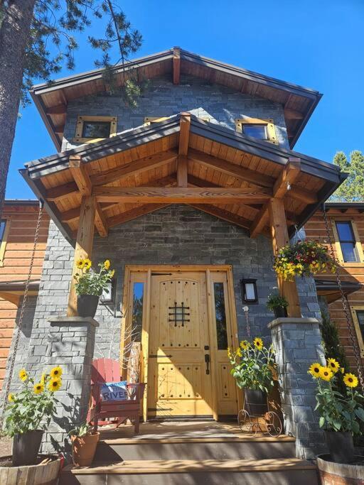 Beautiful Riverfront Near Mt Bachelor With Hot Tub بيند المظهر الخارجي الصورة