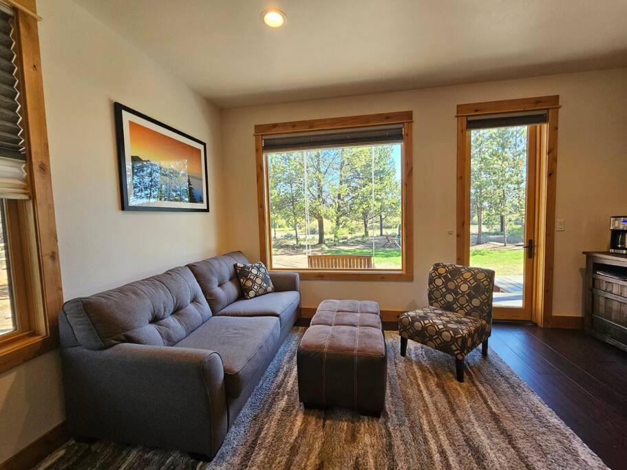 Beautiful Riverfront Near Mt Bachelor With Hot Tub بيند المظهر الخارجي الصورة